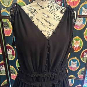 Gibson & Latimer Little Black Dress